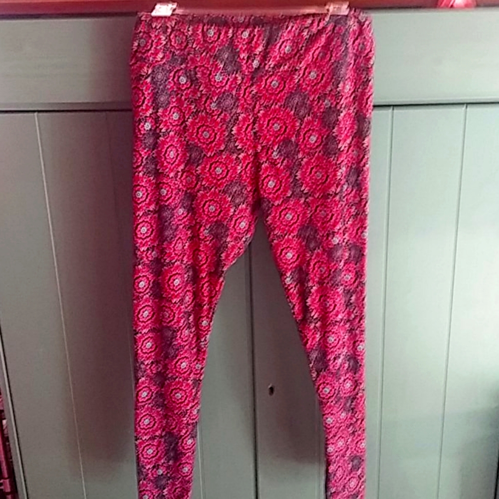 Comfy cotton LuLaRoe leggings
